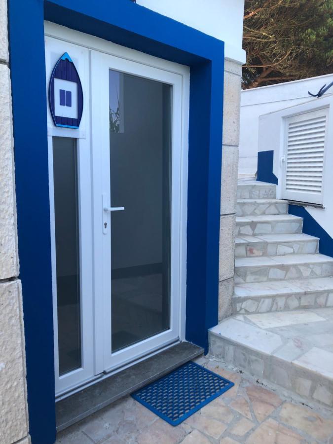 Villa Praia Sao Martinho do Porto Luaran gambar